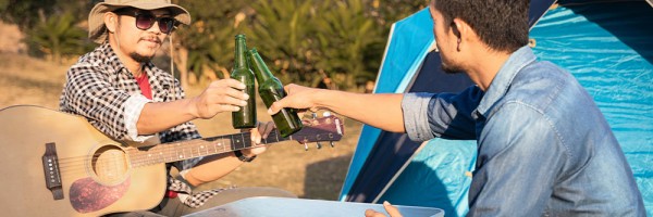 How to Keep Drinks Cold While Camping?